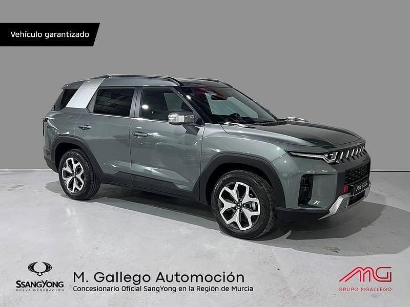 Forest green Usado 2025 Ssangyong (KGM) Torres SUV | 25.900 € (Precio justo) - Imagen 1/4