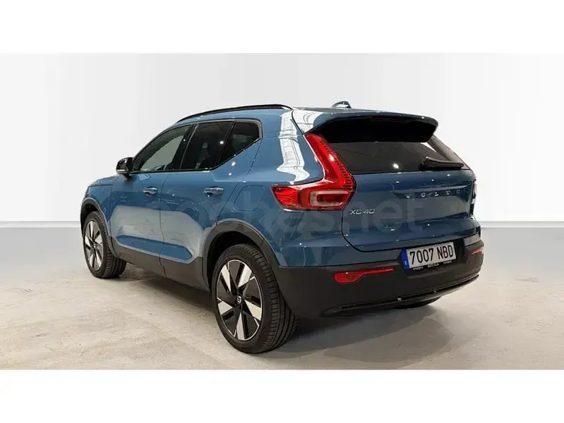 Nuevo Volvo EX40 Plus 175 kW (238 CV) 2025 Eléctrico SUV