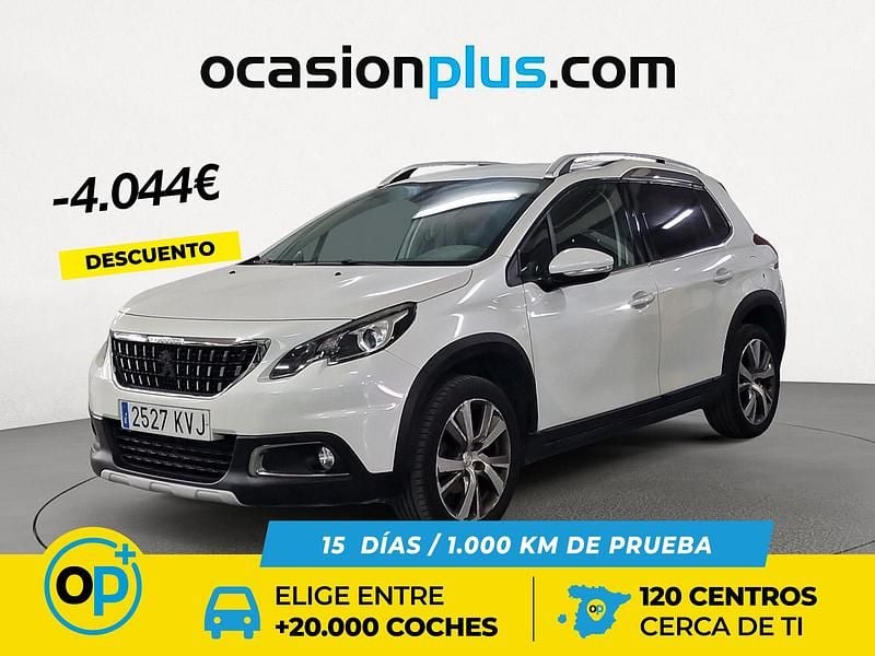 Usado Peugeot 2008 Allure 130 CV (95 kW) 2019 Blanco SUV