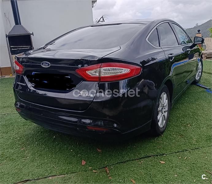 Usado Ford Mondeo Titanium 187 CV (137 kW) 2019 Negro Berlina