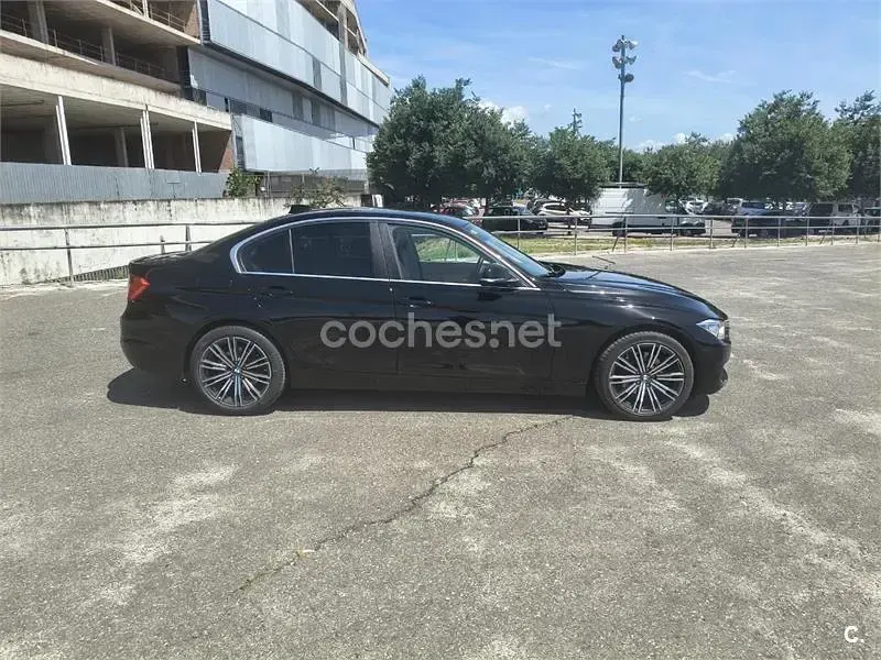 Usado BMW 320 184 CV (135 kW) 2015 Negro Berlina