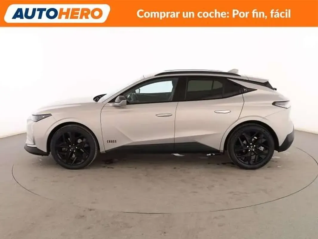 Usado DS Automobiles DS4 Crossback Trocadero 181 CV (133 kW) 2022 Gris SUV