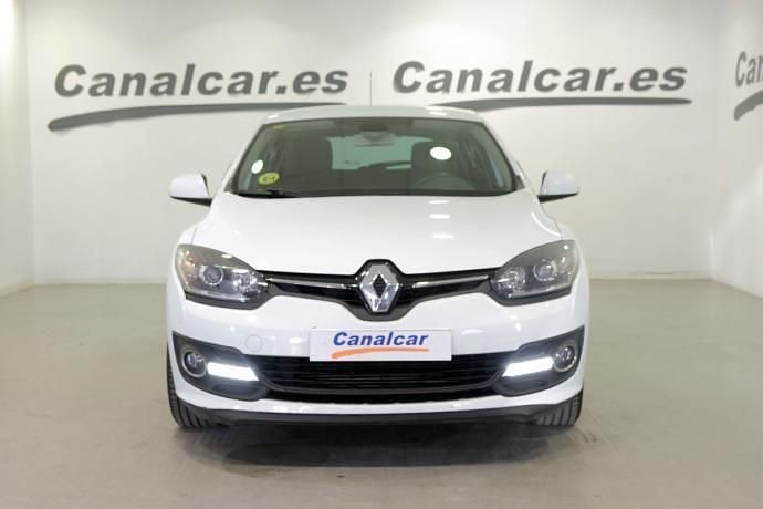 Usado Renault Mégane III LIMITED 95 CV (69 kW) 2015 Blanco Utilitario