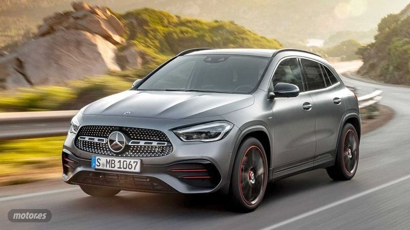 Gris Nuevo 2024 Mercedes GLA250 SUV | 51.900 € (Precio justo) - Imagen 1/1