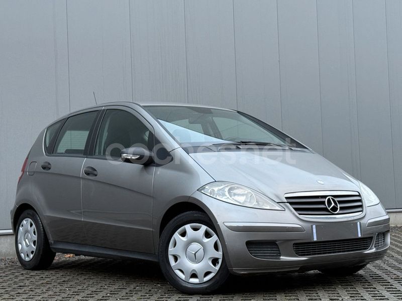 Gris / plata Usado 2006 Mercedes A180 Elegance Monovolumen | 5500 € (Caro) - Imagen 1/4