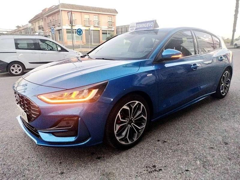 Usado Ford Focus ST-Line X 125 CV (91 kW) 2024 Azul Familiar
