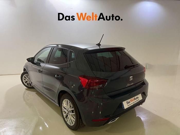Usado Seat Ibiza FR 115 CV (84 kW) 2025 Gris