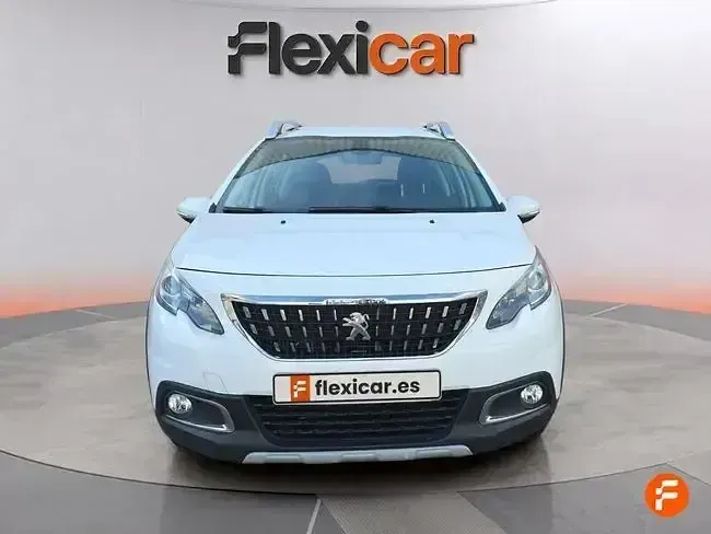 Usado Peugeot 2008 100 CV (73 kW) 2018 Blanco SUV