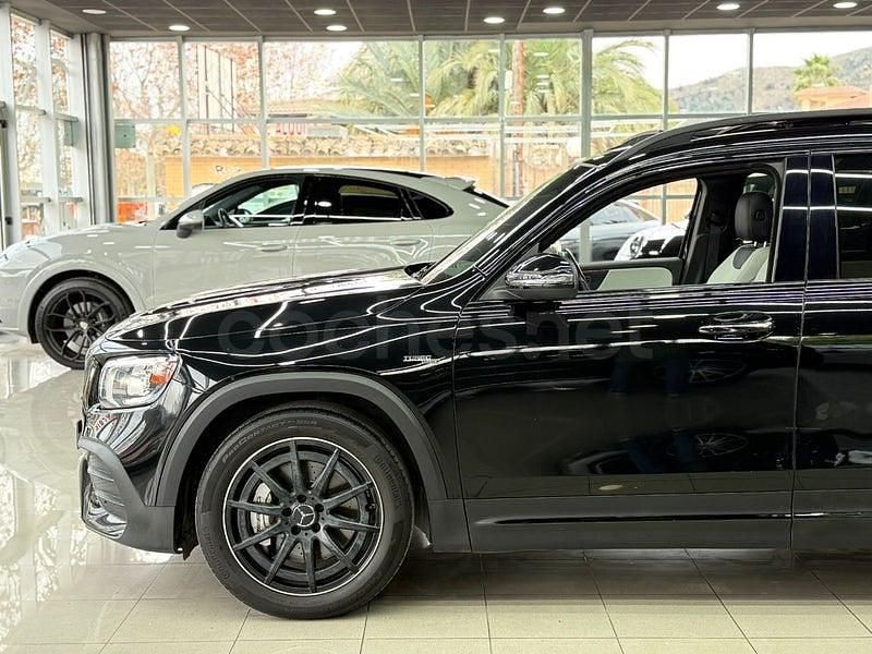 Käytetty Mercedes GLB35 306 HP (225 kW) 2020 Musta Katumaasturi