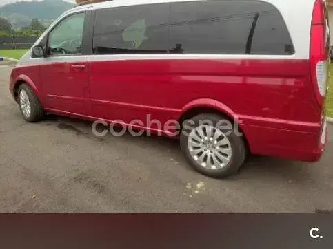 Usado Mercedes Viano 150 CV (110 kW) 2007 Granate Monovolumen