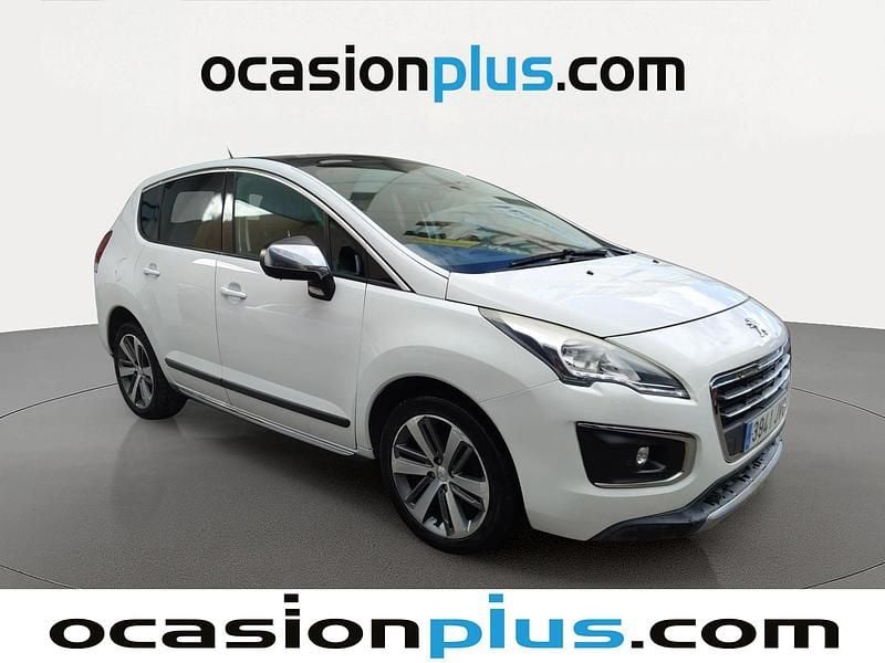 Usado Peugeot 3008 Allure 131 CV (96 kW) 2016 Blanco Utilitario