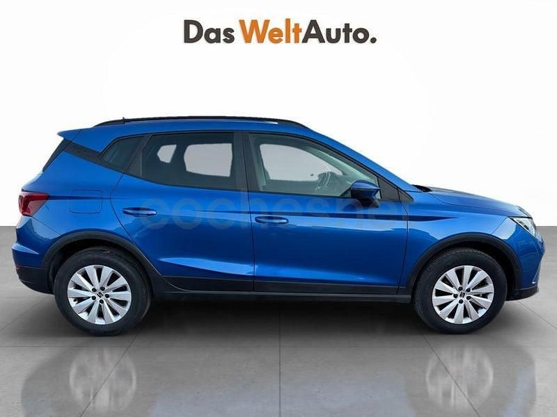 Usado Seat Arona Style 110 CV (80 kW) 2023 Azul SUV