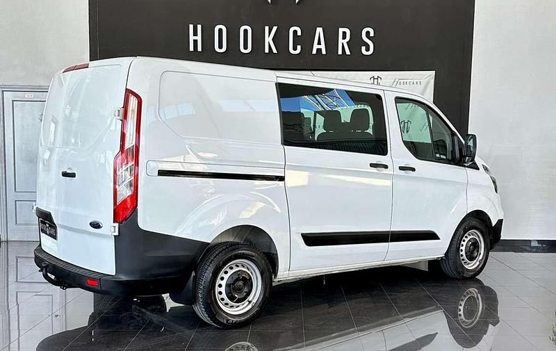 Usado Ford Transit Custom Ambiente 105 CV (77 kW) 2019 Blanco Monovolumen