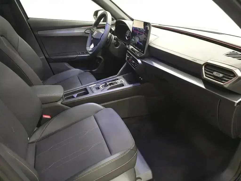 Usado Cupra Formentor 150 CV (110 kW) 2025 Gris SUV