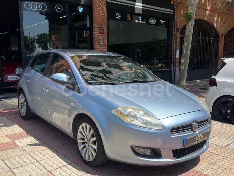 Azul Usado 2007 Fiat Bravo Dynamic Utilitario | 4190 € (Precio justo) - Imagen 1/2