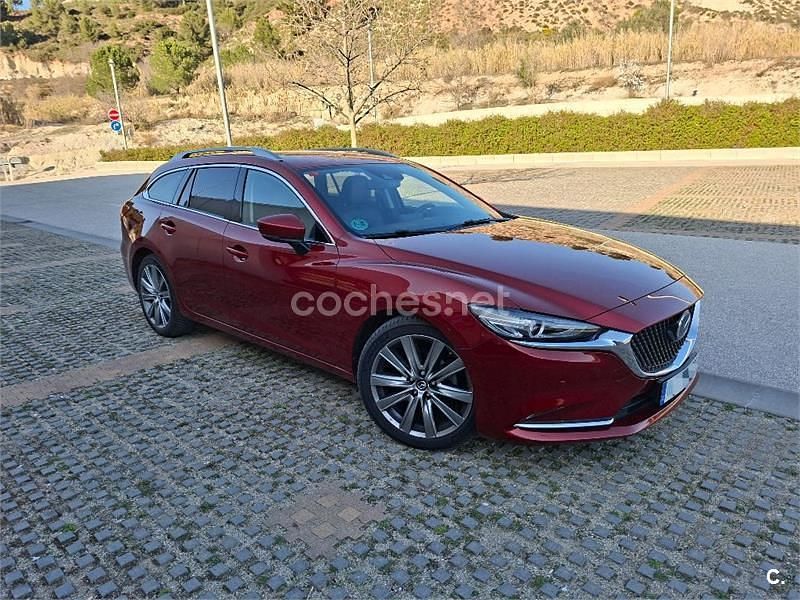 Usado Mazda 6 194 CV (142 kW) 2021 Rojo Familiar