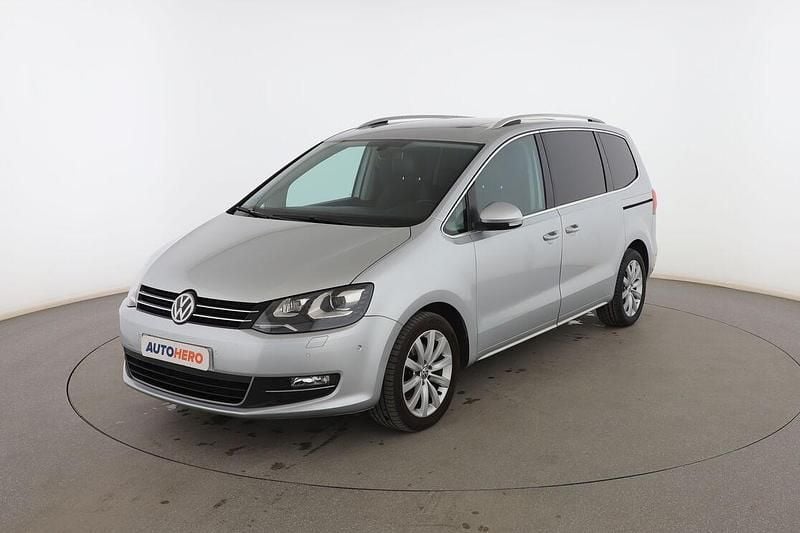 Usado VW Sharan Sport 150 CV (110 kW) 2015 Gris Monovolumen
