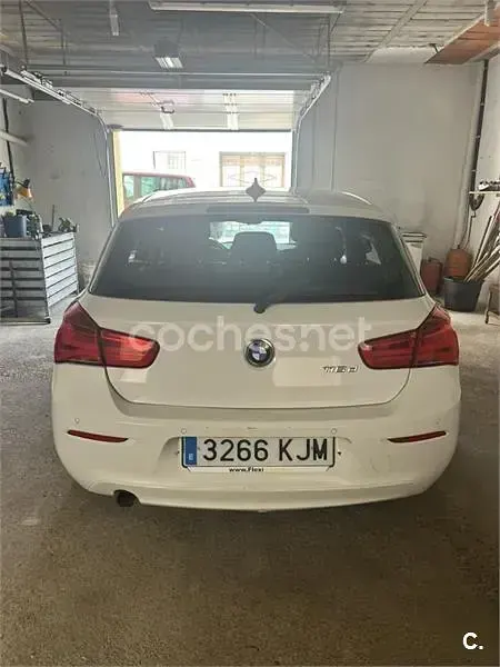 Usado BMW 116 116 CV (85 kW) 2018 Blanco Utilitario