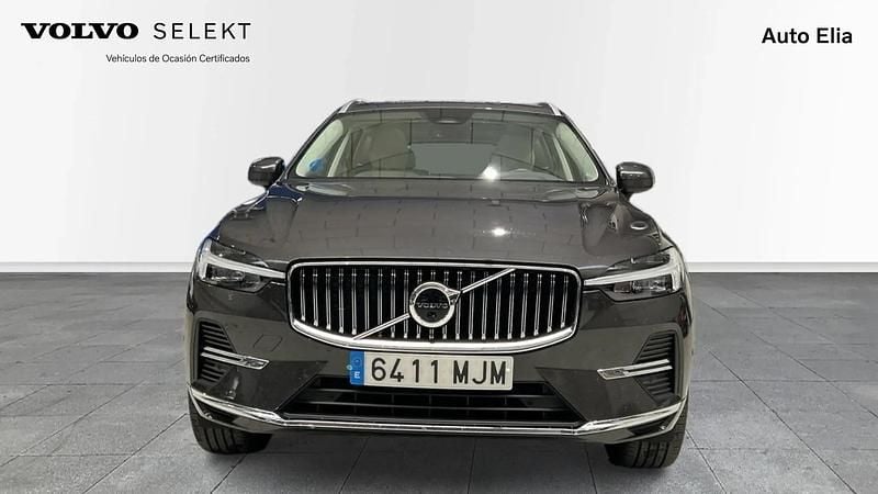 Usado Volvo XC60 Plus 350 CV (257 kW) 2023 Gris SUV
