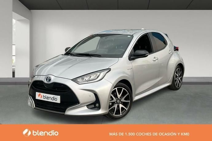 Usado 2021 Toyota Yaris Hybrid Plus | 17.160 € (Buen precio) - Imagen 1/4