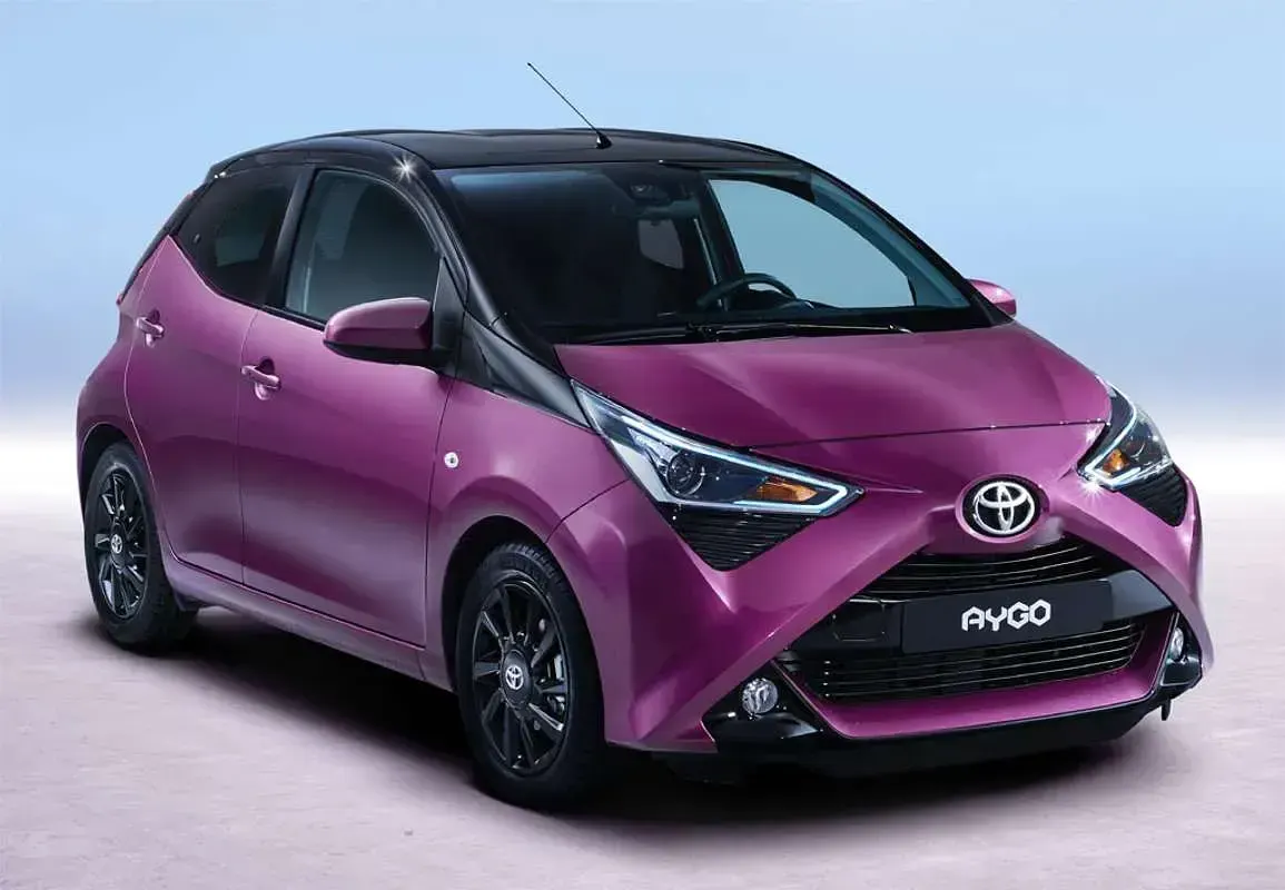 Usado Toyota Aygo X-play 72 CV (52 kW) 2021 Blanco Utilitario