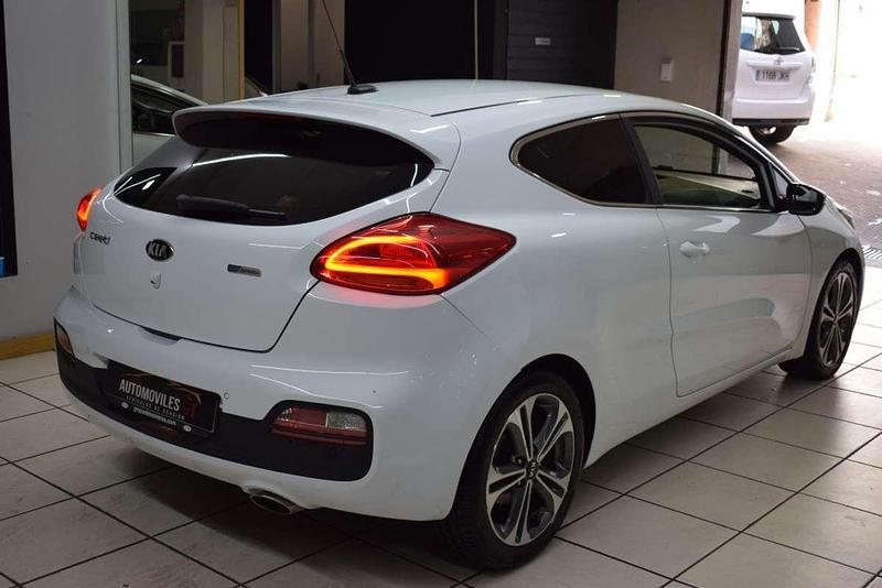 Usado Kia ProCeed 136 CV (100 kW) 2016 Utilitario