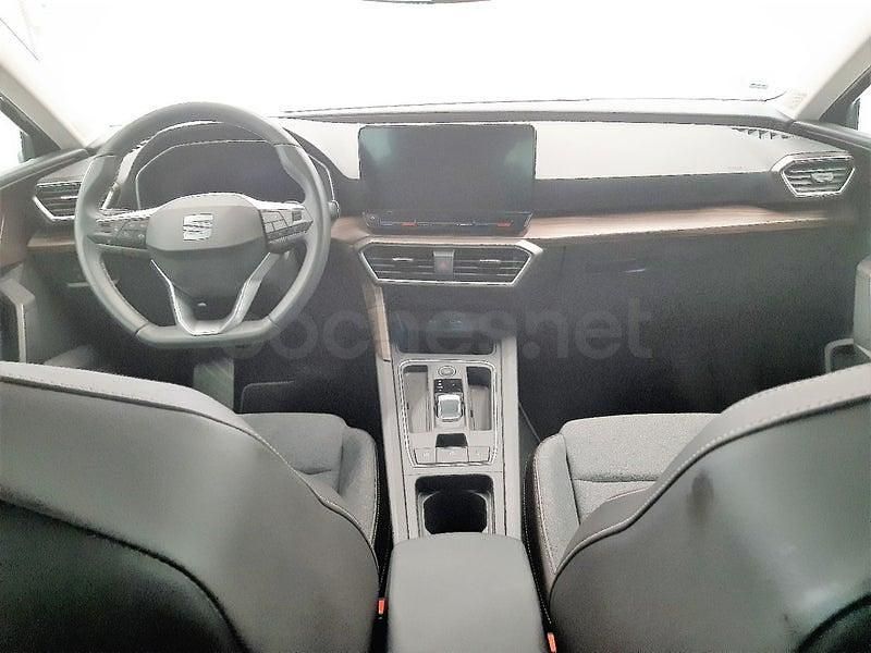 Usado Seat Leon XCELLENCE 150 CV (110 kW) 2022 Negro Berlina