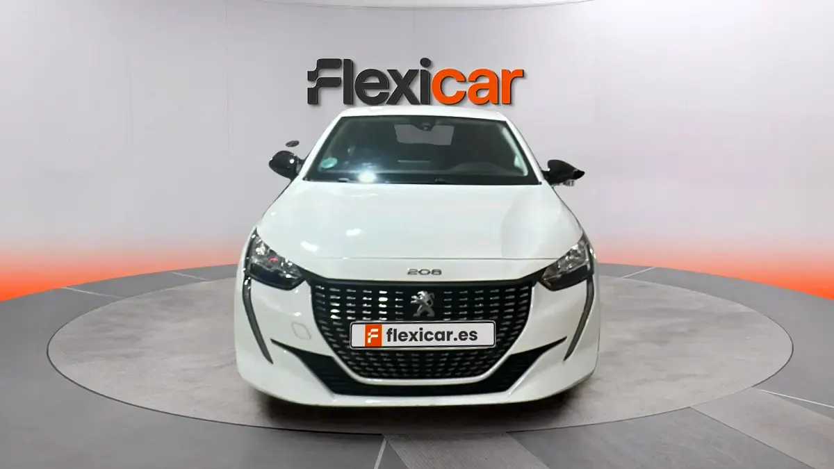 Usado Peugeot 208 Active 101 CV (74 kW) 2022 Blanco Utilitario