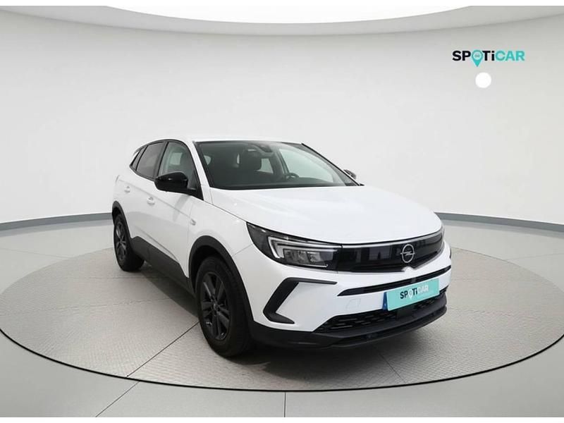 Usado Opel Grandland X Business Edition 130 CV (95 kW) 2022 Blanco SUV
