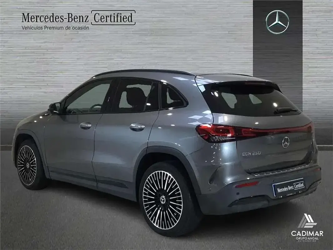 Usado Mercedes EQA250 139 kW (190 CV) 2021 SUV