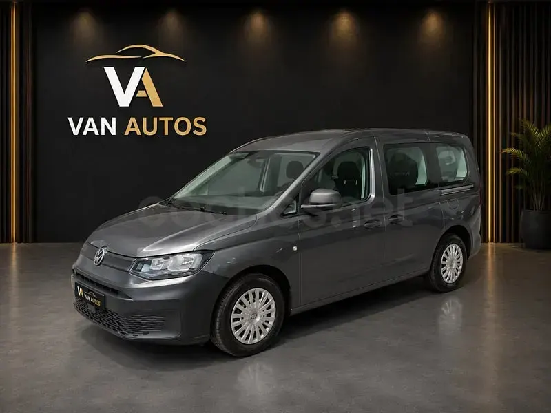Usado VW Caddy 102 CV (75 kW) 2023 Azul Monovolumen
