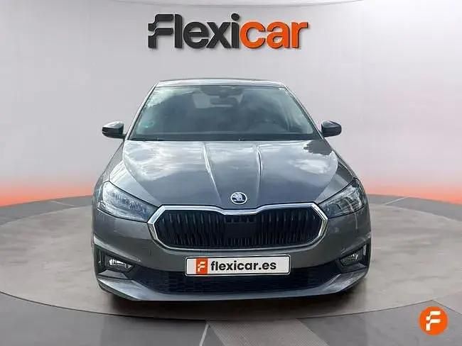 Usado Skoda Fabia 95 HP (69 kW) 2024 Cinzento Sedan