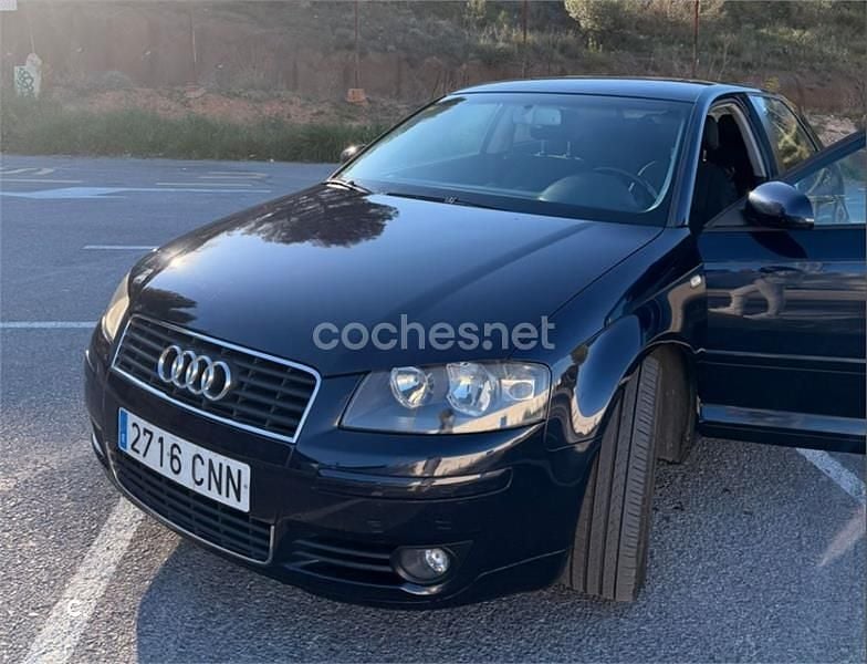 Usado Audi A3 Ambiente 140 HP (102 kW) 2003 Preto Citadino