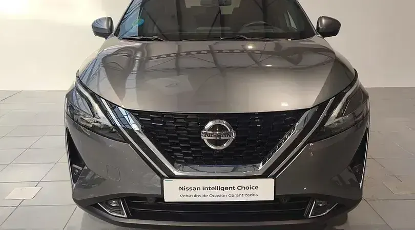 Usado Nissan Qashqai Tekna 158 CV (116 kW) 2022 Skyline grey (metalizado) SUV
