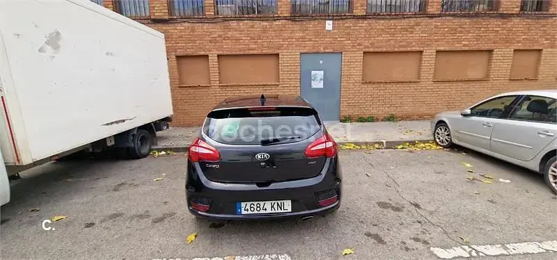 Usado Kia Ceed GT 90 CV (66 kW) 2018 Negro Berlina