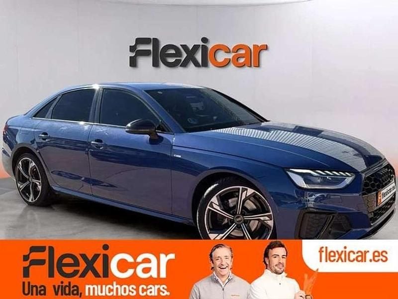 Usado Audi A4 Premium 163 CV (119 kW) 2023 Azul Berlina