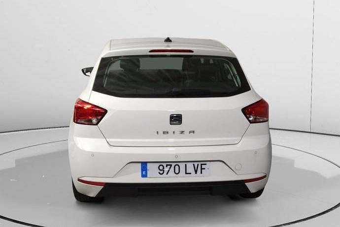 Usado Seat Ibiza Style 80 CV (58 kW) 2021 Blanco Utilitario