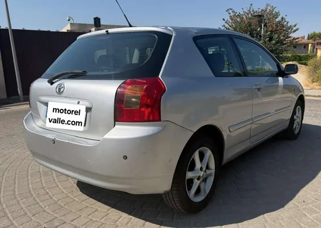 Usado Toyota Corolla Luna 110 CV (80 kW) 2003 Utilitario