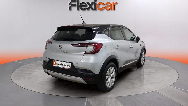 Usado Renault Captur Life 101 CV (74 kW) 2020 Gris SUV