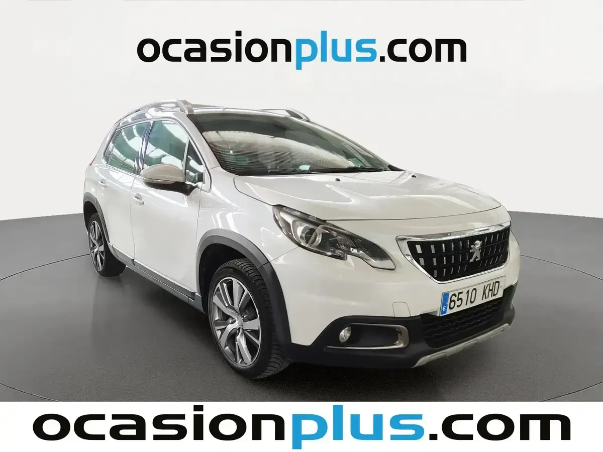 Usado Peugeot 2008 Allure 110 CV (80 kW) 2018 Blanco SUV
