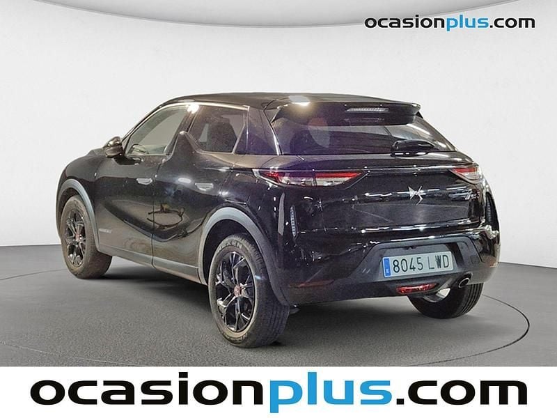 Usado DS Automobiles DS3 Crossback Performance 111 CV (81 kW) 2022 Negro SUV