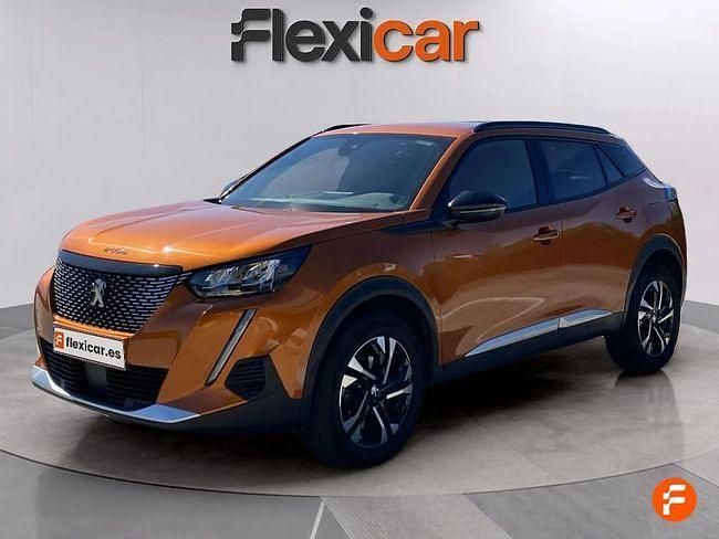 Usado Peugeot 2008 Active 100 CV (73 kW) 2023 Naranja SUV