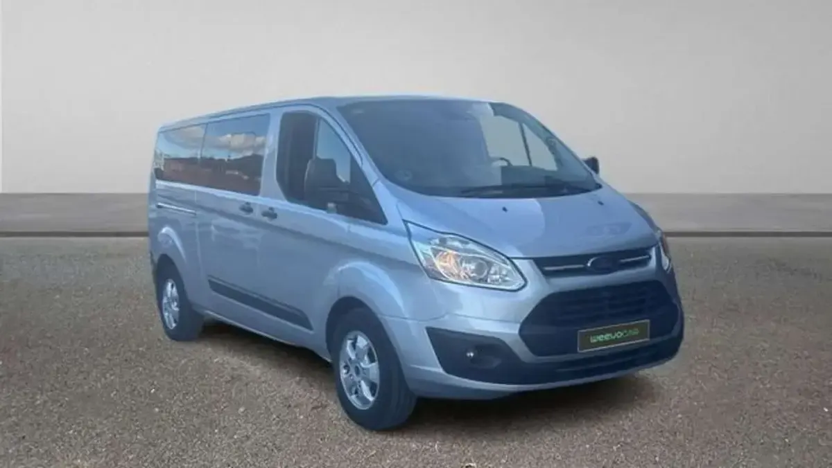 Usado Ford Transit Custom Trend 131 CV (96 kW) 2017 Plateado Van