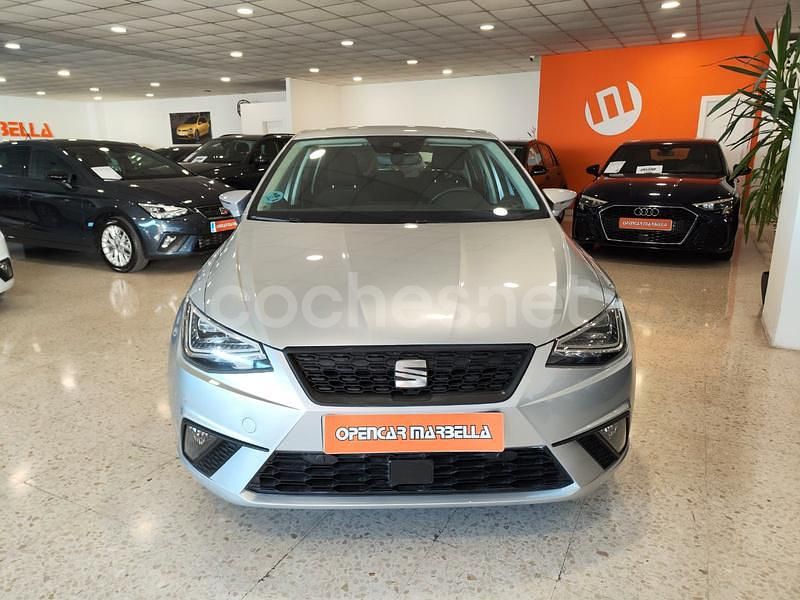 Usado Seat Ibiza Style 80 CV (58 kW) 2023 Gris / plata Berlina