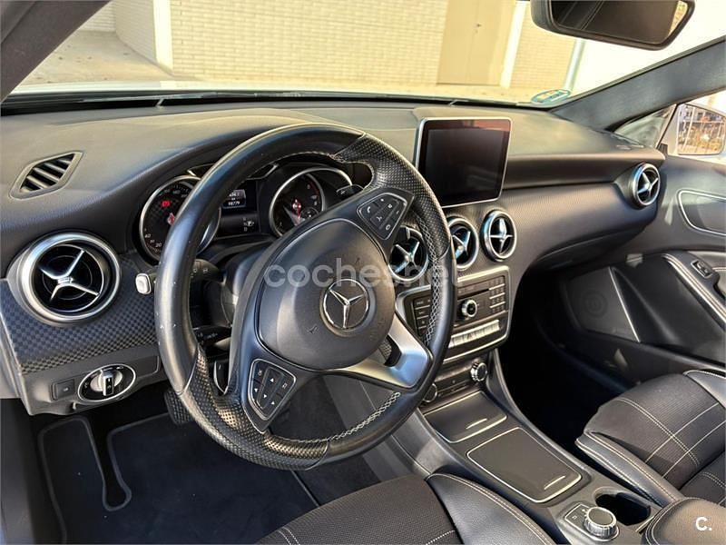 Usado Mercedes A200 Urban 136 CV (100 kW) 2016 Blanco Berlina