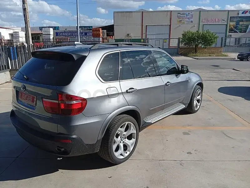 Usado BMW X5 235 CV (172 kW) 2008 Gris / plata SUV