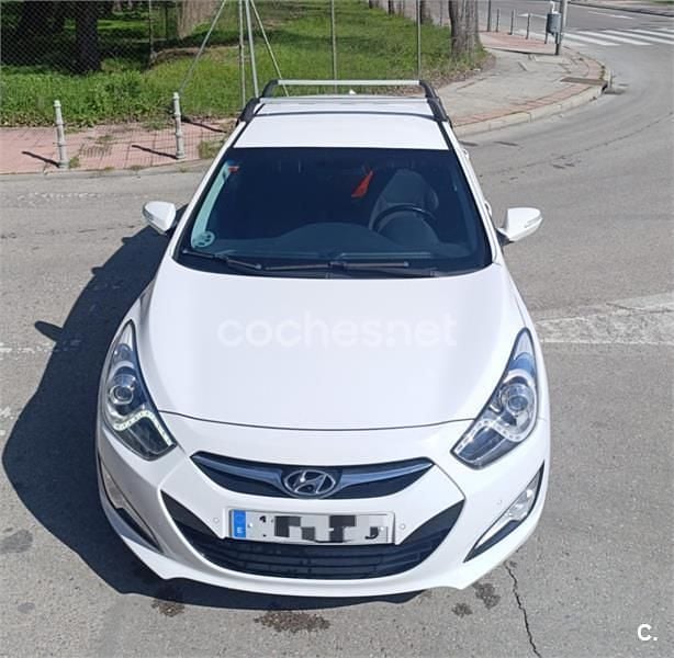 Usado Hyundai i40 136 CV (100 kW) 2013 Blanco Berlina