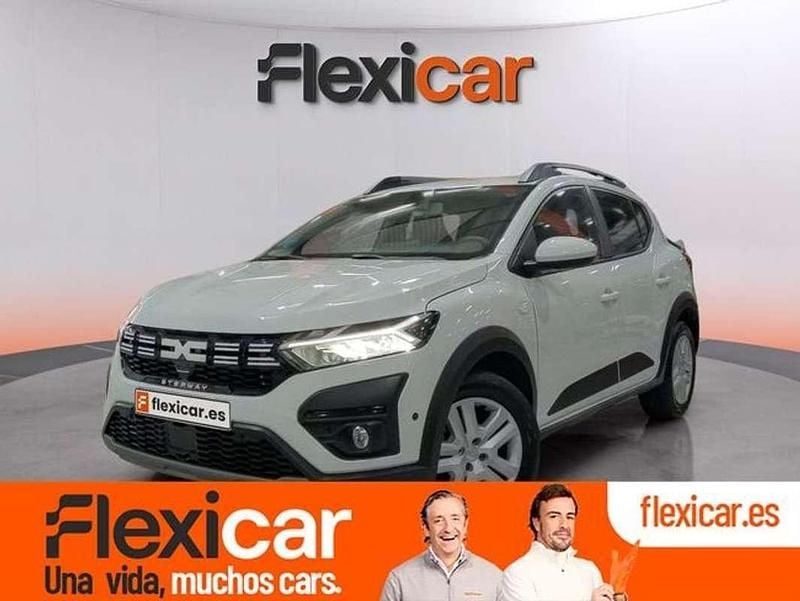 Begagnad Dacia Sandero Expression 91 HK (66 kW) 2024 Vit Halvkombi