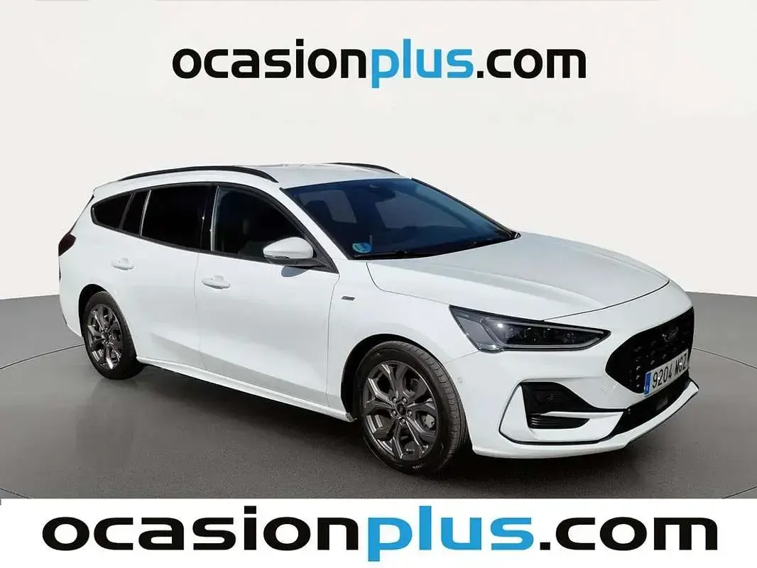 Usado Ford Focus ST-Line 155 CV (114 kW) 2022 Blanco Familiar