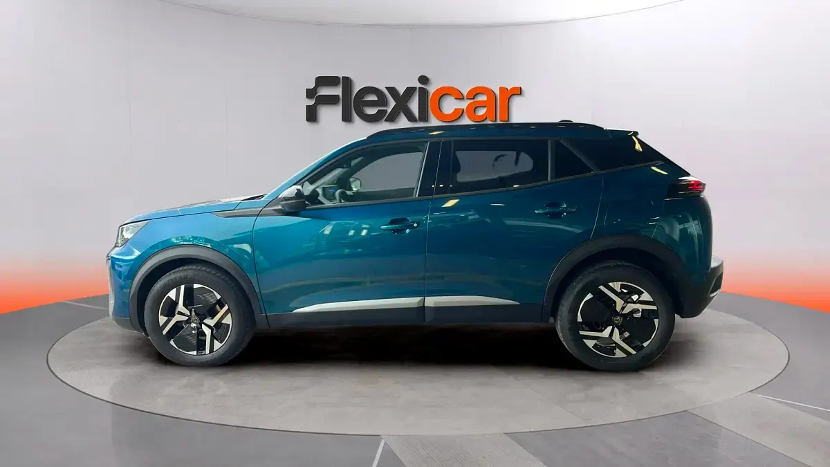Usado Peugeot 2008 Allure 101 CV (74 kW) 2025 Azul SUV